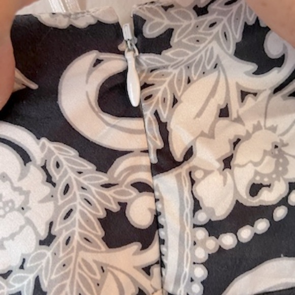 CACHE SILK ONE SHOULDER TOP  Size L - Picture 4 of 16